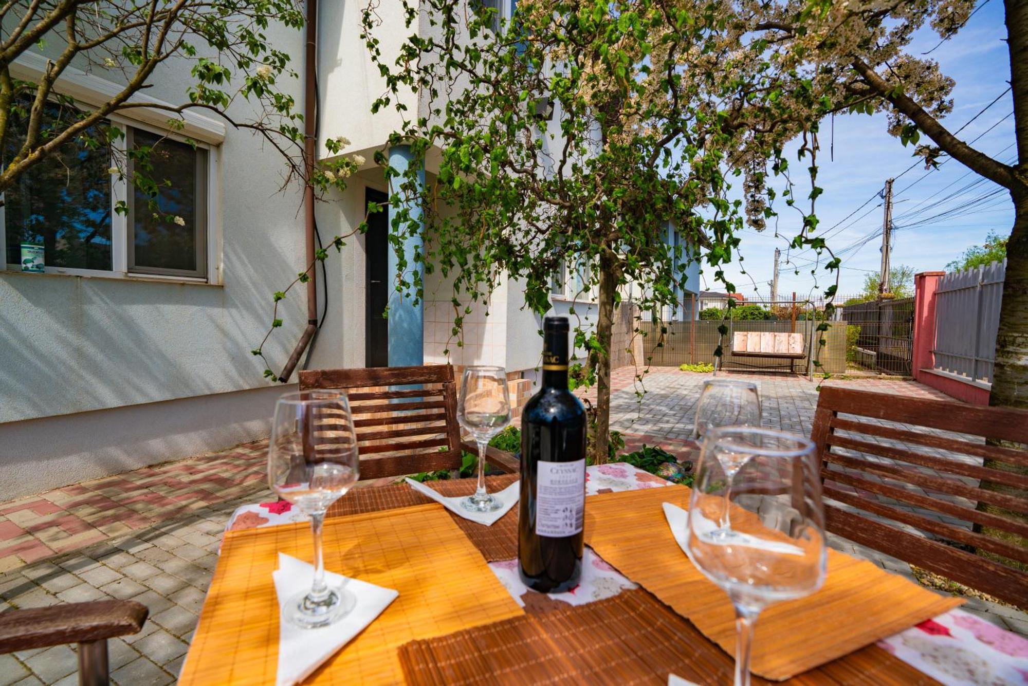 Pitstop Apartments Dumbravita  Εξωτερικό φωτογραφία
