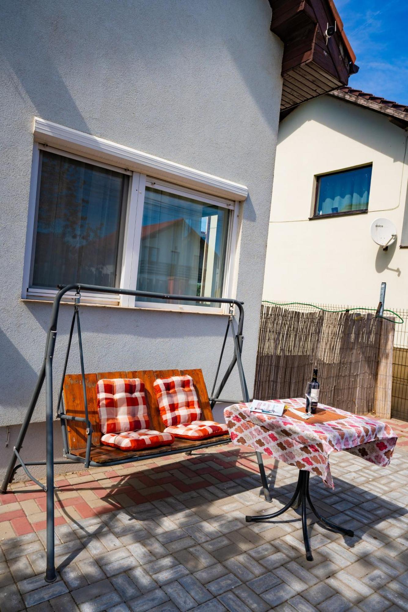 Pitstop Apartments Dumbravita  Εξωτερικό φωτογραφία